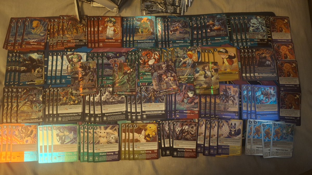 RShinomiyaVal's tweet photo. Only had to buy 2 LM boxes to get all 4 of the random inserts 🤗🥰

Digimon TCG (Limited Card Pack - Final Crest)
 #デジカ #digica 
#デジモンカードゲーム
#DigimonCardGame https://t.co/ksZ43yLz4J