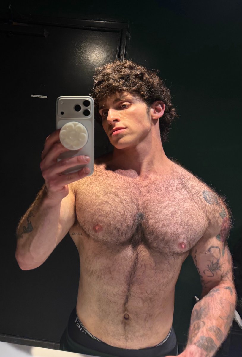 tytyxalt's tweet photo. wolf boy https://t.co/NjwyLC4UcU