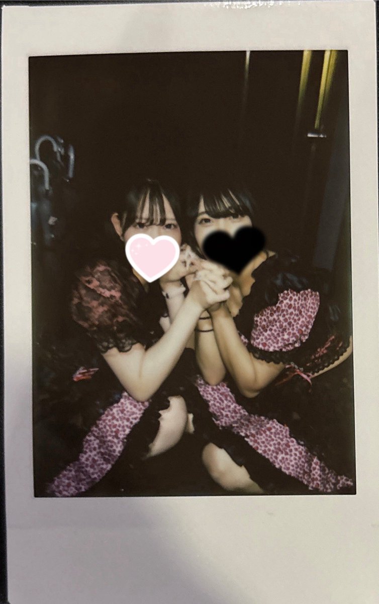 fuu_04si's tweet photo. 2人だけの秘密だよ https://t.co/KTM26nCkFp