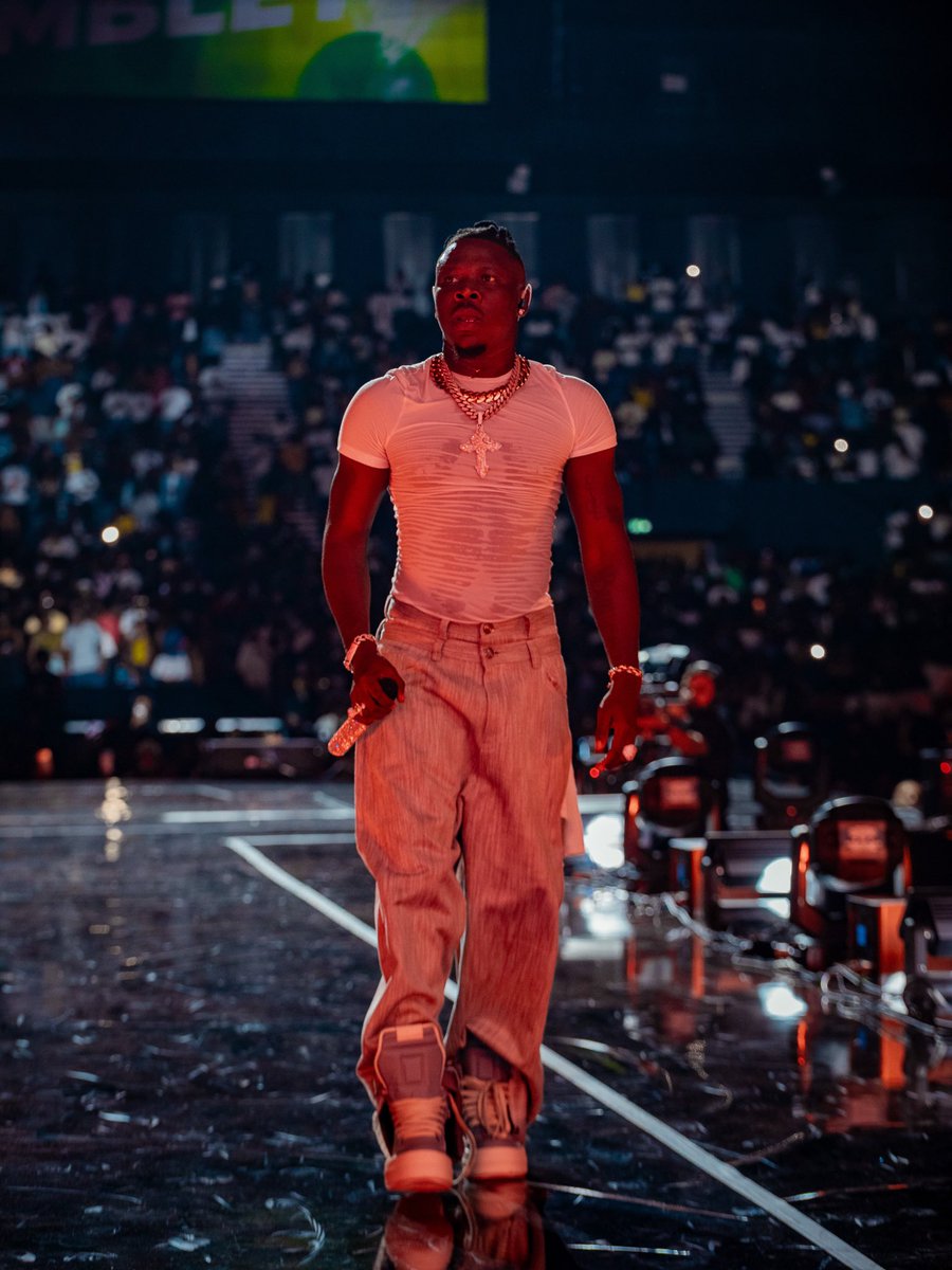 BhimFanPage's tweet photo. 📸 Exclusive Shots Of Stonebwoy At The Maiden Edition Of Bhim Festival UK At The OVO Arena Wembley, London!🔥❤️‍🔥🐅
#BhimFestLDN26 https://t.co/jSo5e0YAdb