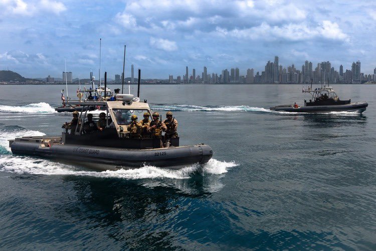 armada_ecuador's tweet photo. INFANTES DE MARINA DEL ECUADOR FORTALECEN SU PREPARACIÓN EN PANAMAX 2026 🇪🇨⚓

#Panamá | Las Fuerzas Armadas, a través de la Armada del Ecuador, participan con personal del Cuerpo de Infantería de Marina en el Ejercicio Multinacional #PANAMAX2026, junto a fuerzas militares de diferentes países.

Durante el ejercicio, los Infantes de Marina ecuatorianos desarrollan actividades de entrenamiento y coordinación que permiten fortalecer sus capacidades, intercambiar experiencias y mejorar el trabajo conjunto con las fuerzas participantes.

Esta participación contribuye a elevar el nivel de preparación del personal naval y fortalece la cooperación internacional, representando al Ecuador con disciplina, profesionalismo y compromiso.

#YoSoyNaval
#SiempreARumbo
@FFAAECUADOR 
@DefensaEc 
@Southcom
