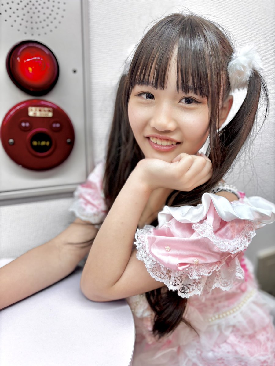 osaaasn's tweet photo. 目を離してなんかいられない✨

2026/5/17
#りあにゃん
#りありん姉妹
#スタマガ
#スタマガフィール https://t.co/xQeysqijuo