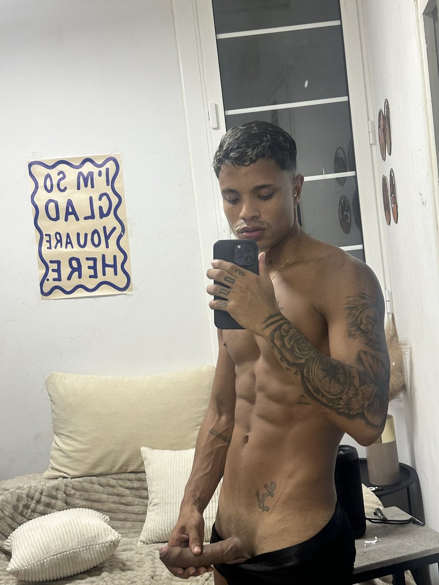 javierclark19's tweet photo. Me ajuda a segurar ? https://t.co/svjiSkKcKv https://t.co/hrYurIxTdU