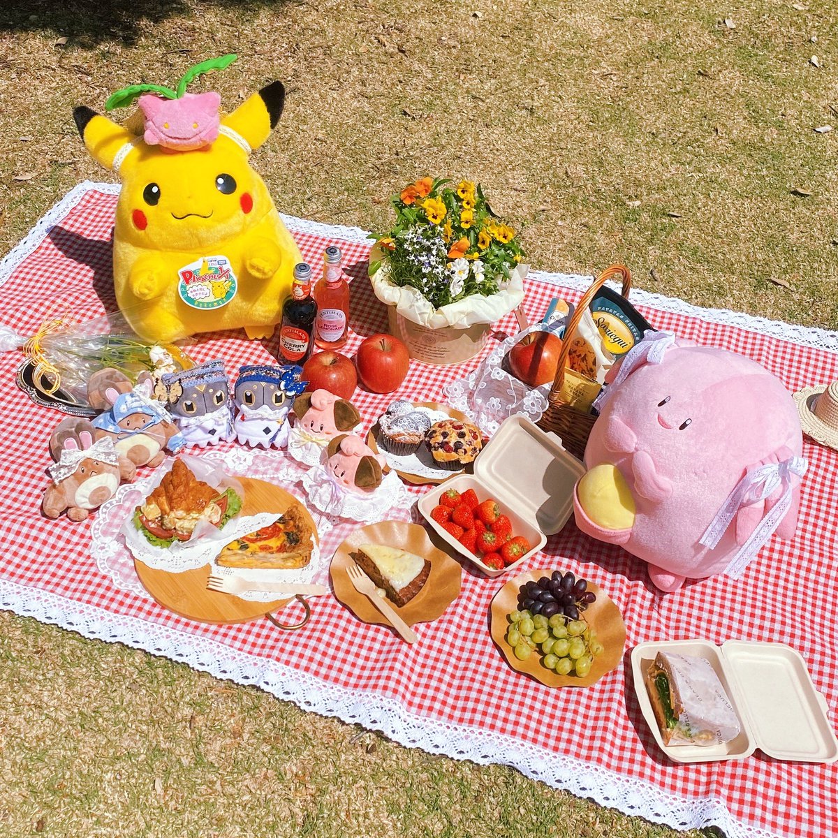 _himix_x's tweet photo. ぬいぐるみたちのピクニック
ほんと最高だったのょ https://t.co/vi1OhYiEpD
