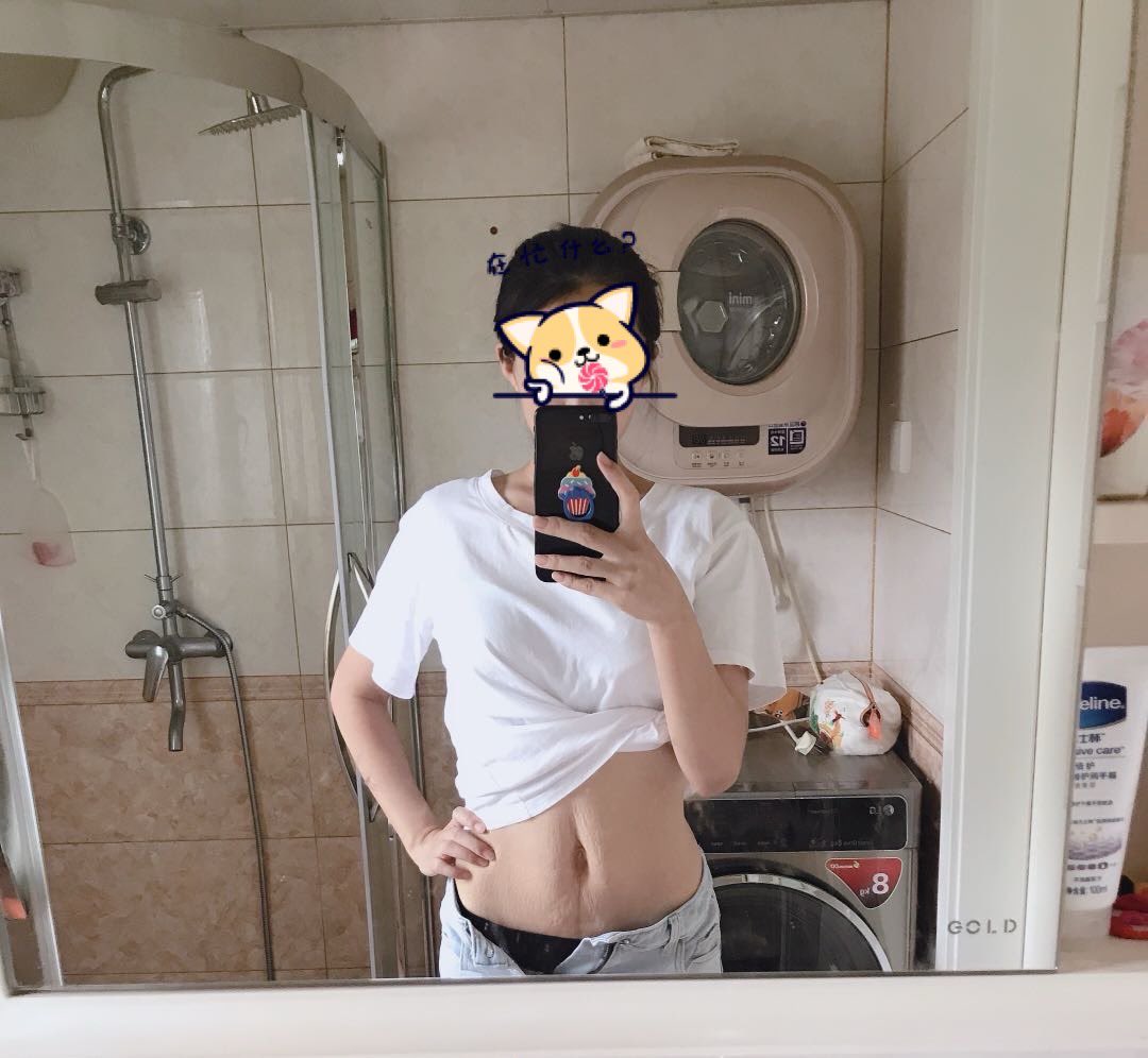 JonePhilsrof's tweet photo. 分享下媳妇的肚脐眼，有人喜欢美女的肚脐眼吗 https://t.co/ZtCb7gQnWy
