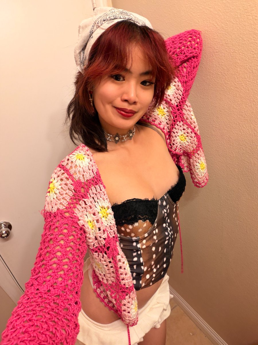 Corvi_Feon's tweet photo. What do you think of this outfit for meeting your folks? yay or nay? #girl #taiwanese #asian #college #petite #mullet #altgirl #outfit #ootd https://t.co/yqwGosMJDg