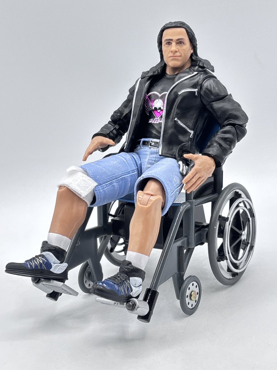 sirpaul64's tweet photo. Bret Hart Monday Night Wars Series 12 Unboxing & Review! https://t.co/dxe5yYZnRV #hartfoundation @mattel #wwe #toys #brethart #actionfigures https://t.co/YGrqUm7M8f