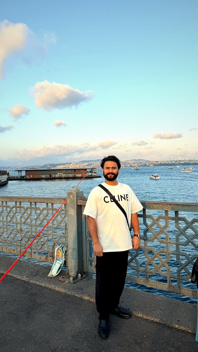 QariJunaidR's tweet photo. 🇹🇷✨ Istanbul, Türkiye

Alhamdulillah, a beautiful short journey to Istanbul as a 
Holy Qur’an Reciter 📖

rich Islamic heritage of this historic city. 🕌✨
#QariJunaidRasool #QuranReciter #Istanbul #Ayasofya #Turkey #IslamicHeritage #RabiUlAwwal https://t.co/9QFrUwlEHm