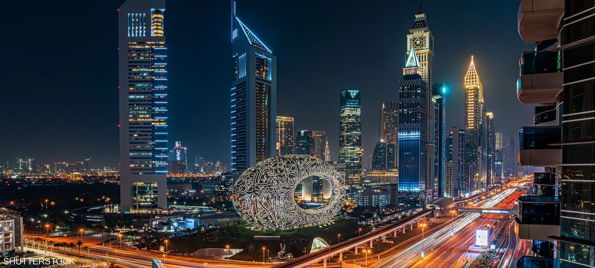 uae_Brief's tweet photo. ما يتم تداوله من بعض المصريين غير صحيح، ونحن نؤيد قرار الدولة بالكامل، فالإقامة والعمل على أرض الإمارات يخضعان لأنظمتها واحتياجاتها ومصلحتها أولًا وأخيرًا.

إنهاء إقامة أو تغيير جهة عمل ليس استهدافًا لأحد، ولا يحق لأي طرف تحويل إجراء سيادي إلى قضية رأي عام أو ممارسة الضغط عبر منصات التواصل.

قرارات الدولة لا تُدار بالعاطفة ولا بالحملات الإلكترونية، ومصلحة الإمارات فوق أي اعتبار.