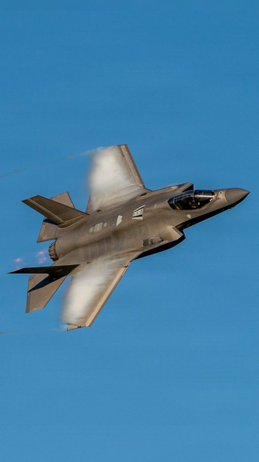 Anne318FL's tweet photo. F-35A Lightning II https://t.co/03JoD3HrUF