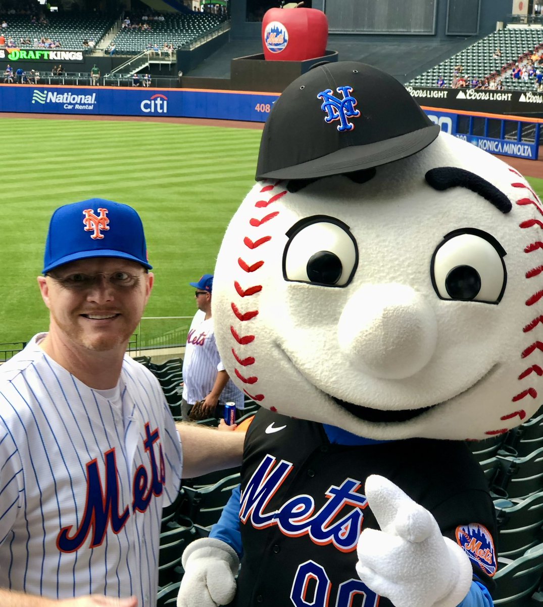MCOOP1975's tweet photo. @betsyffj #LGM https://t.co/mhpux3aejy
