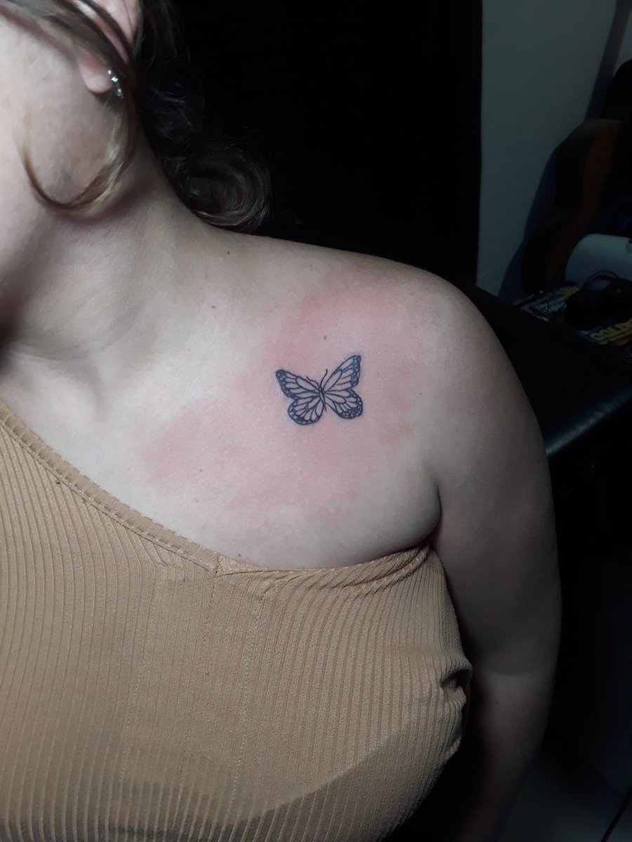 GussWeasel1's tweet photo. Gracias por su like y compartir. 

#alejandrokorn #sanvicente #tattoo #tatuaje #buenosaires #gussweasel #argentina https://t.co/qWFVheTH2I