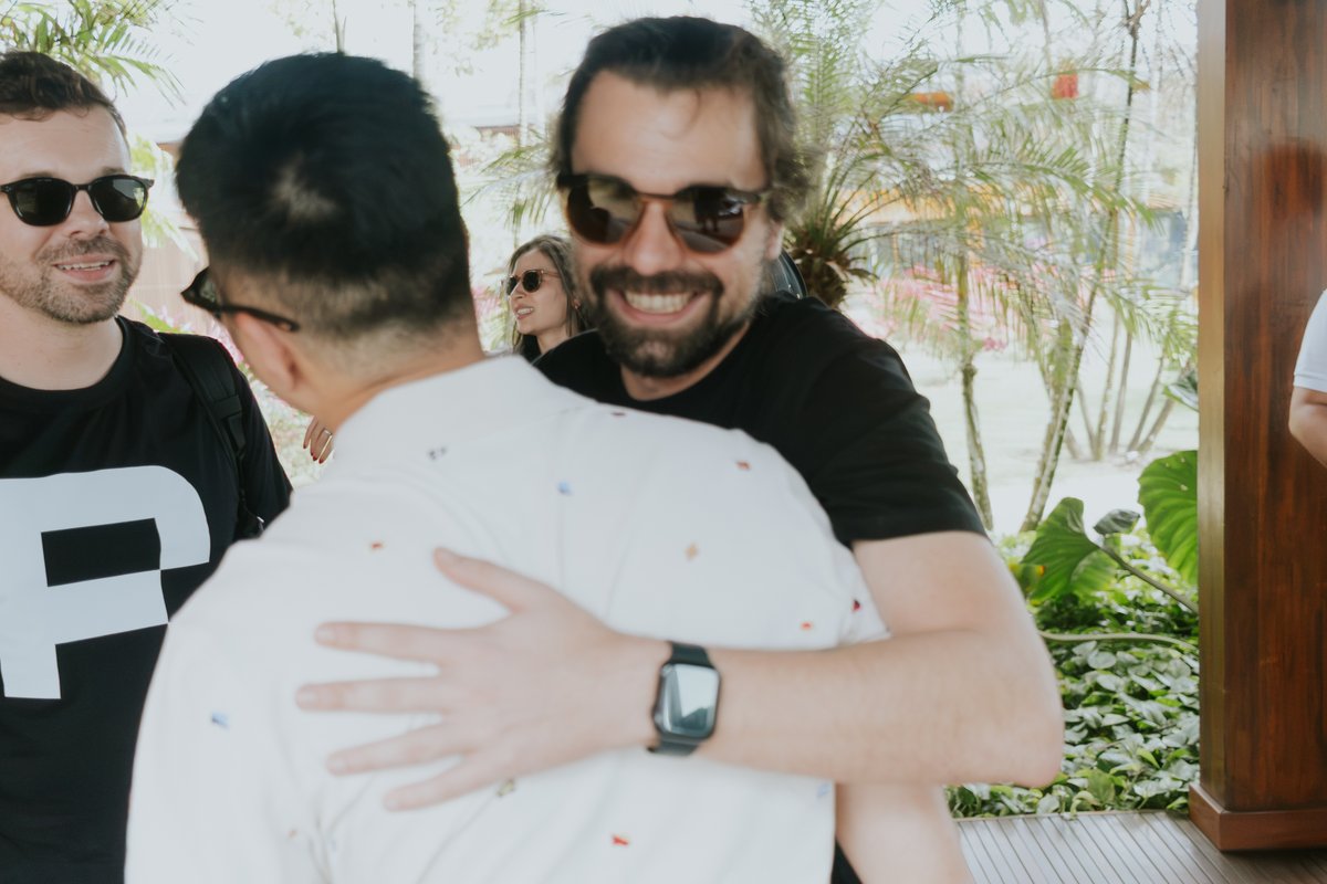 RedotPay_BR's tweet photo. O intern mais sortudo do mundo foi convidado para participar do @RedotsClub X Búzios neste fim de semana e voltou com memórias e registros de momentos incríveis ao lado de tanta gente boa.

Obrigado por essa comunidade maravilhosa que organizou esse evento e pelo convite para fazer parte dessa experiência, que ficará marcada na memória de todos que estiveram presentes.