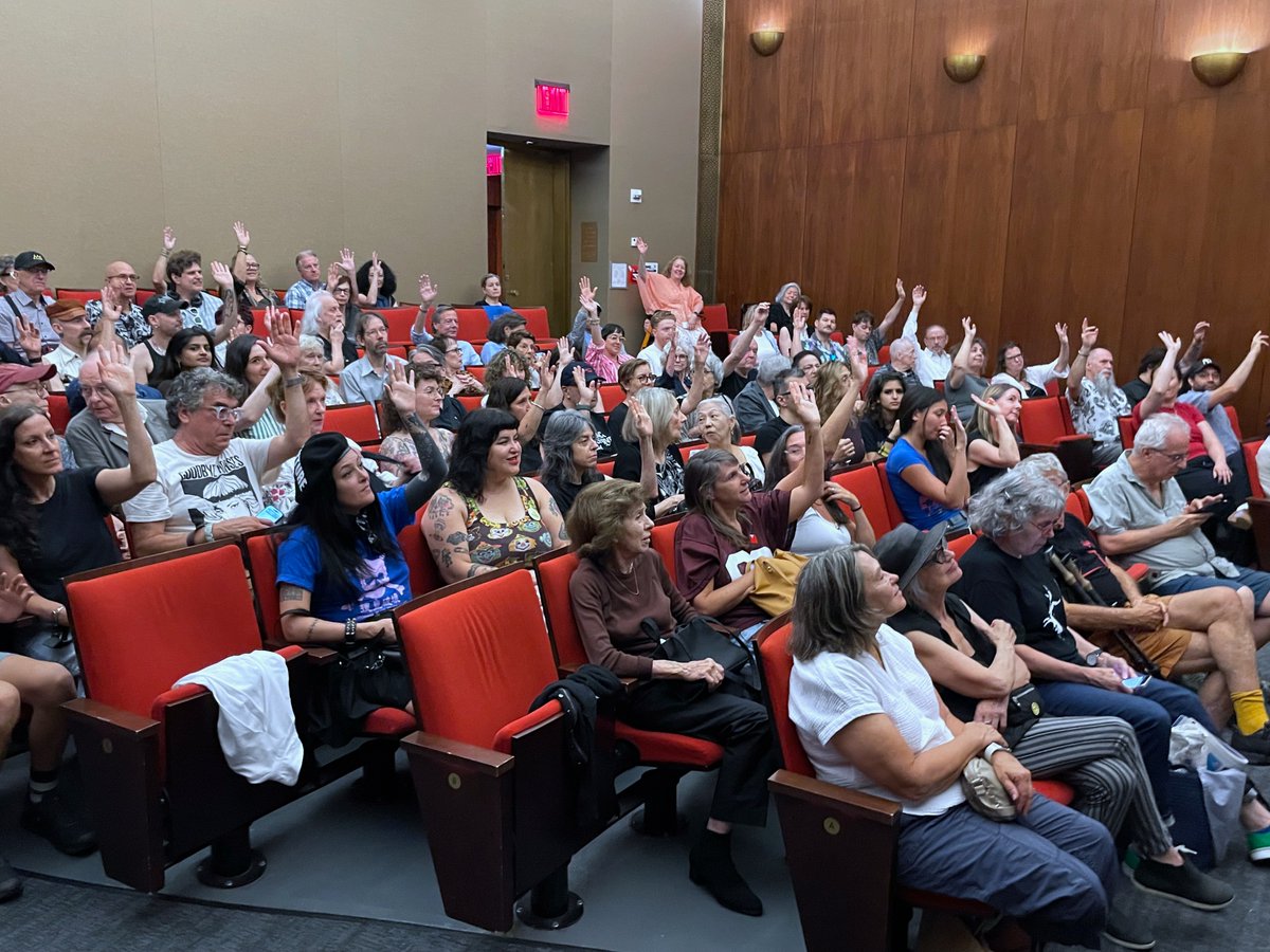 NewPlazaCinema's tweet photo. Saturday’s MAKE ME FAMOUS screening at @MADMuseum drew an audience so large it would have sold out @NewPlazaCinema's regular venue on 67th St twice!

Our thanks to Brian Vincent + Heather Spore + special guests Claudia Summers + Annina Nosei

Next show in Oct. Tix available soon! https://t.co/Ht1ud8dUgr