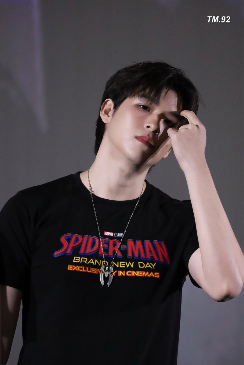 seh_ky_nah_niii's tweet photo. Spider-ky                           His MJ https://t.co/OW9NTq5KMS