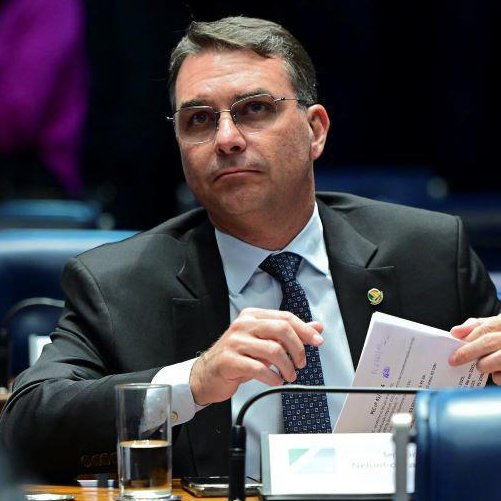 republiqueBRA's tweet photo. ⚖️ 📑 Como senador, Flávio Bolsonaro não relatou nenhum projeto em 2026. https://t.co/2Rfybo4fJA