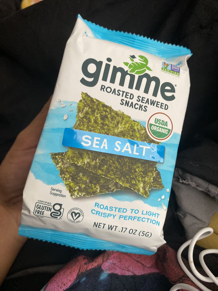 vampwoos's tweet photo. these are so fuckingggg good and they’re only 30cal per package 🙏🏽🙏🏽🙏🏽 https://t.co/3x9MBDtN6g