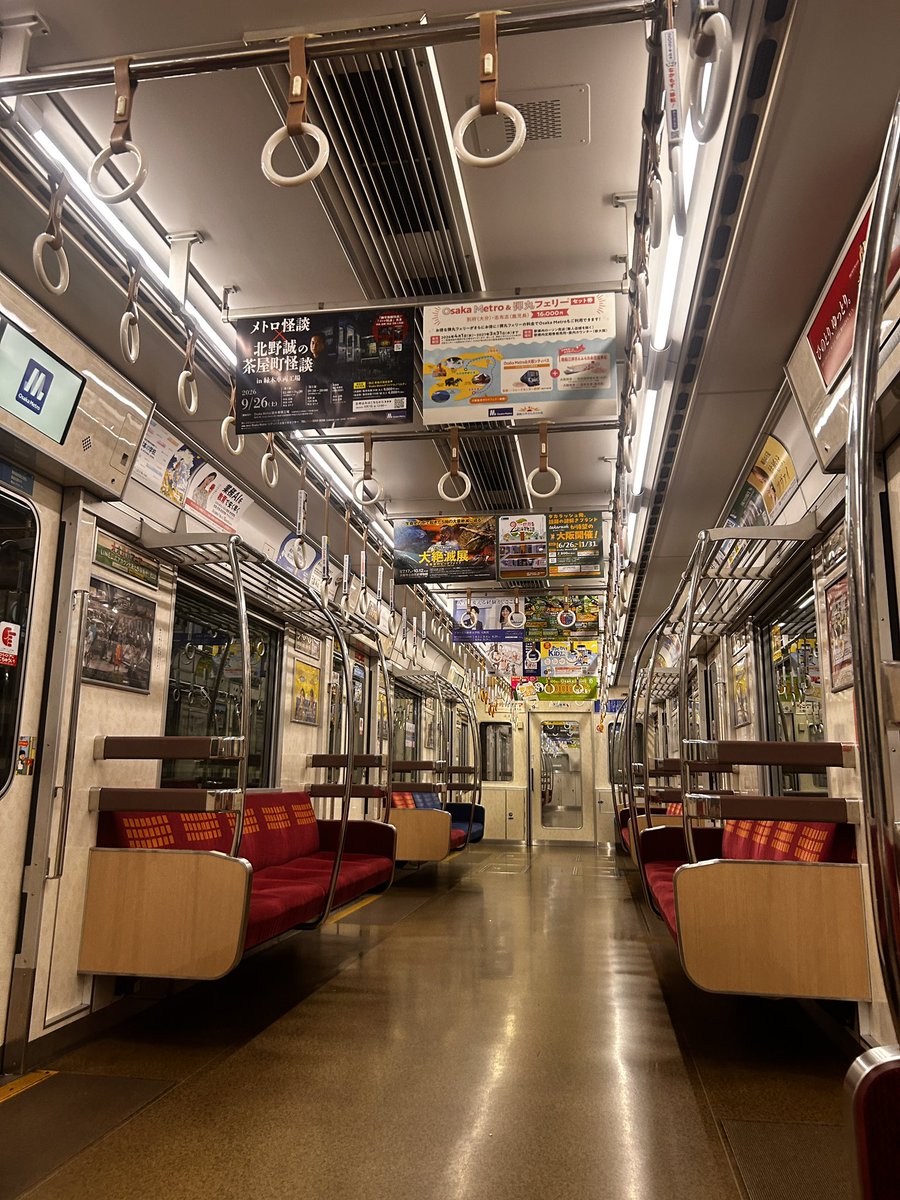 m55c7i's tweet photo. 電車寝過ごしてもうた https://t.co/dgZjBeTihn