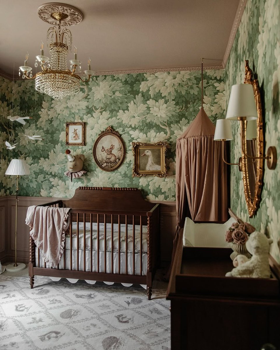 arceriinter7xuh's tweet photo. The NURSERY in stills 🤩 I had so much fun designing this room, I think it turned out so whimsical and fun! I’ve never designed a baby or kid room before and loved playing with all the colors and cute little touches. So excited to meet our sweet girl-... https://t.co/Lns2EZk9PI