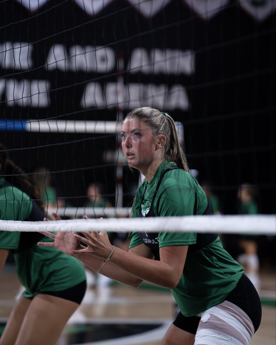 ashleighbockk's tweet photo. gearing up for game day ⚔️ #SpartanArmy https://t.co/plkTHzICBZ
