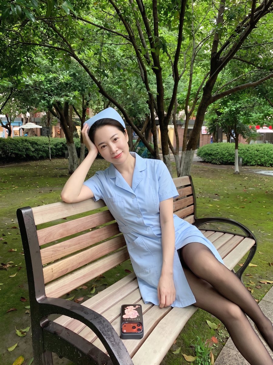 Moonmeng_2000's tweet photo. Nurse is The angel #天使 #护士 #小姨 https://t.co/4wOf7UCoJS