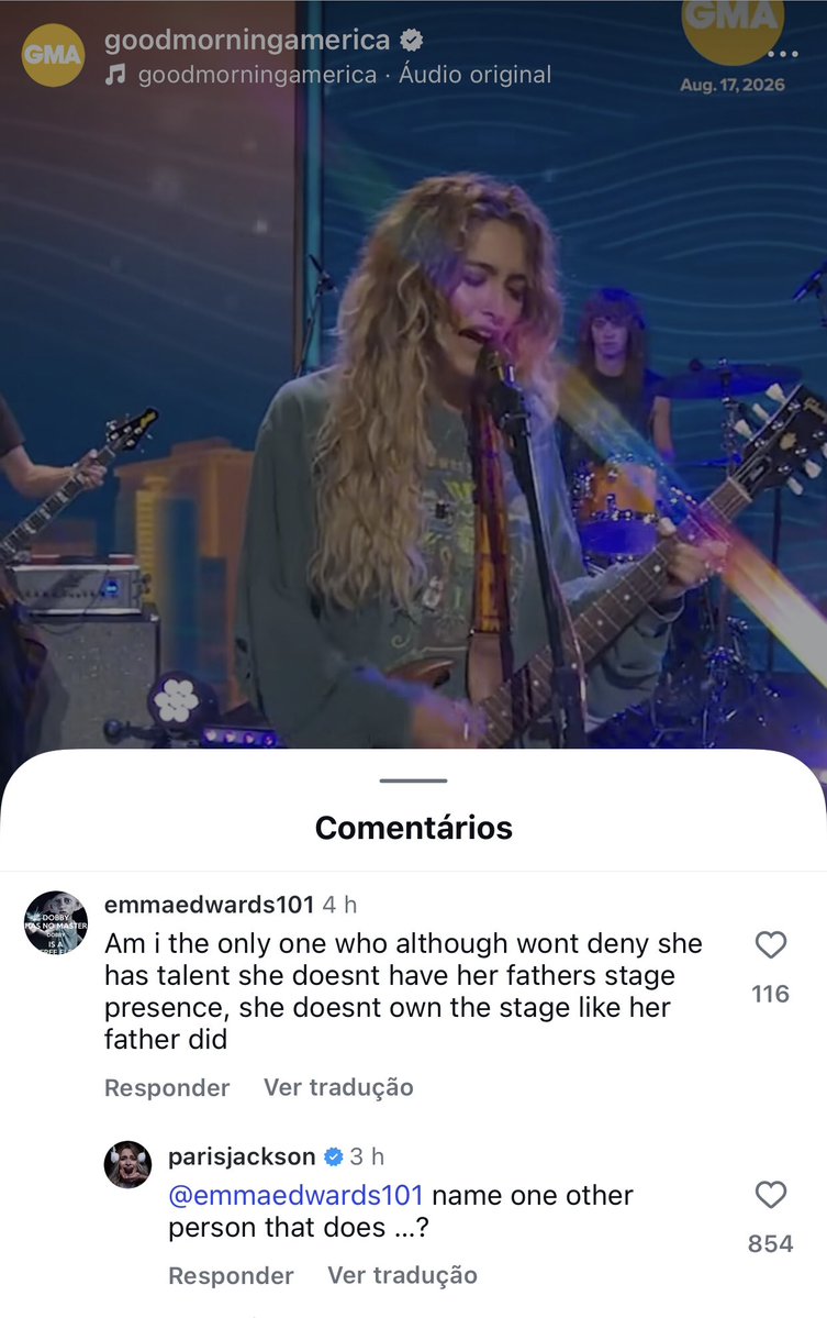 _parisjacksonbr's tweet photo. Para um comentário sem noção, Paris Jackson respondeu a altura! 

🗣: Sou a única que, embora não negue que ela tem talento, acha que ela não tem a presença de palco do pai? Ela não domina o palco como o pai dominava.

Paris Jackson: diga uma outra pessoa que tem...? https://t.co/0QVHE3lgMo