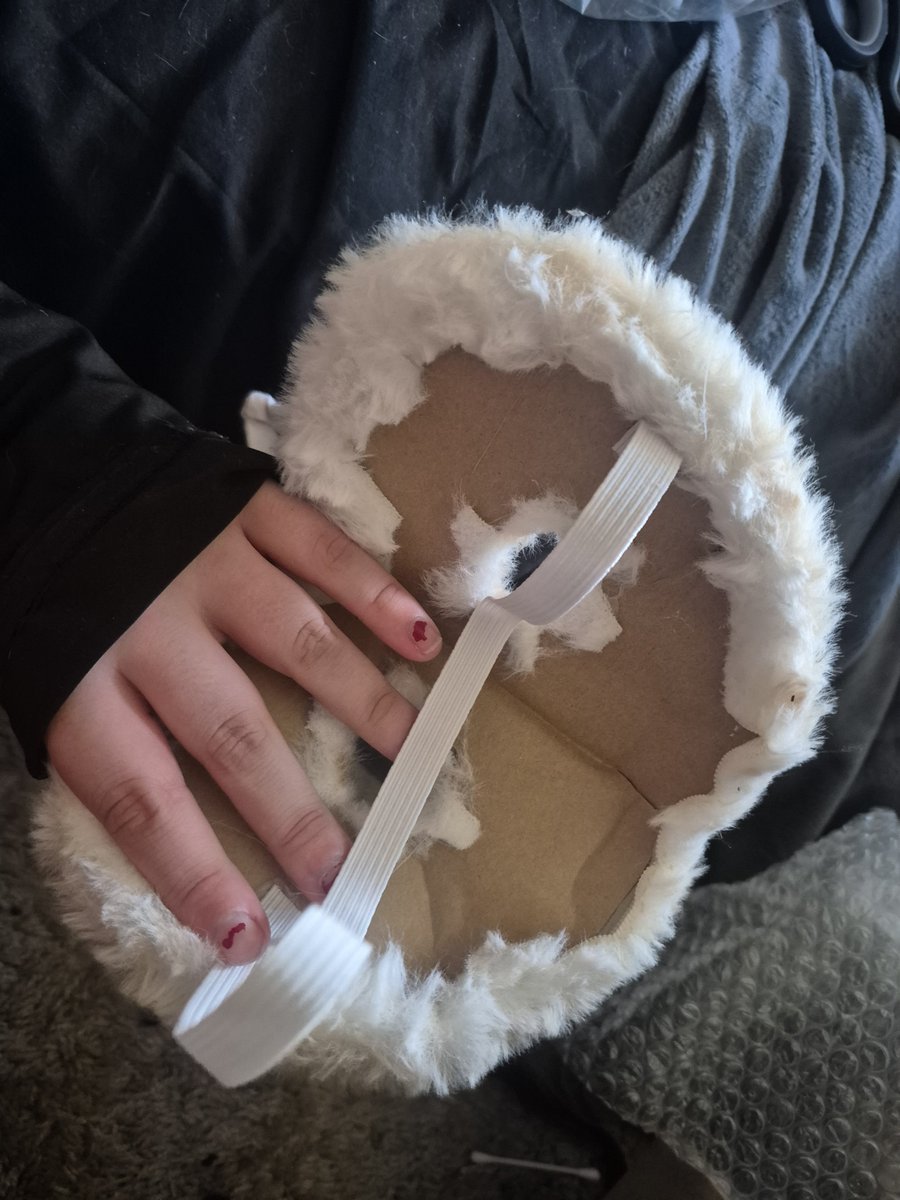 foxscloth's tweet photo. Got the mask!! + more. But the person is on etsy and thats their acc!! https://t.co/goOJpuUovp