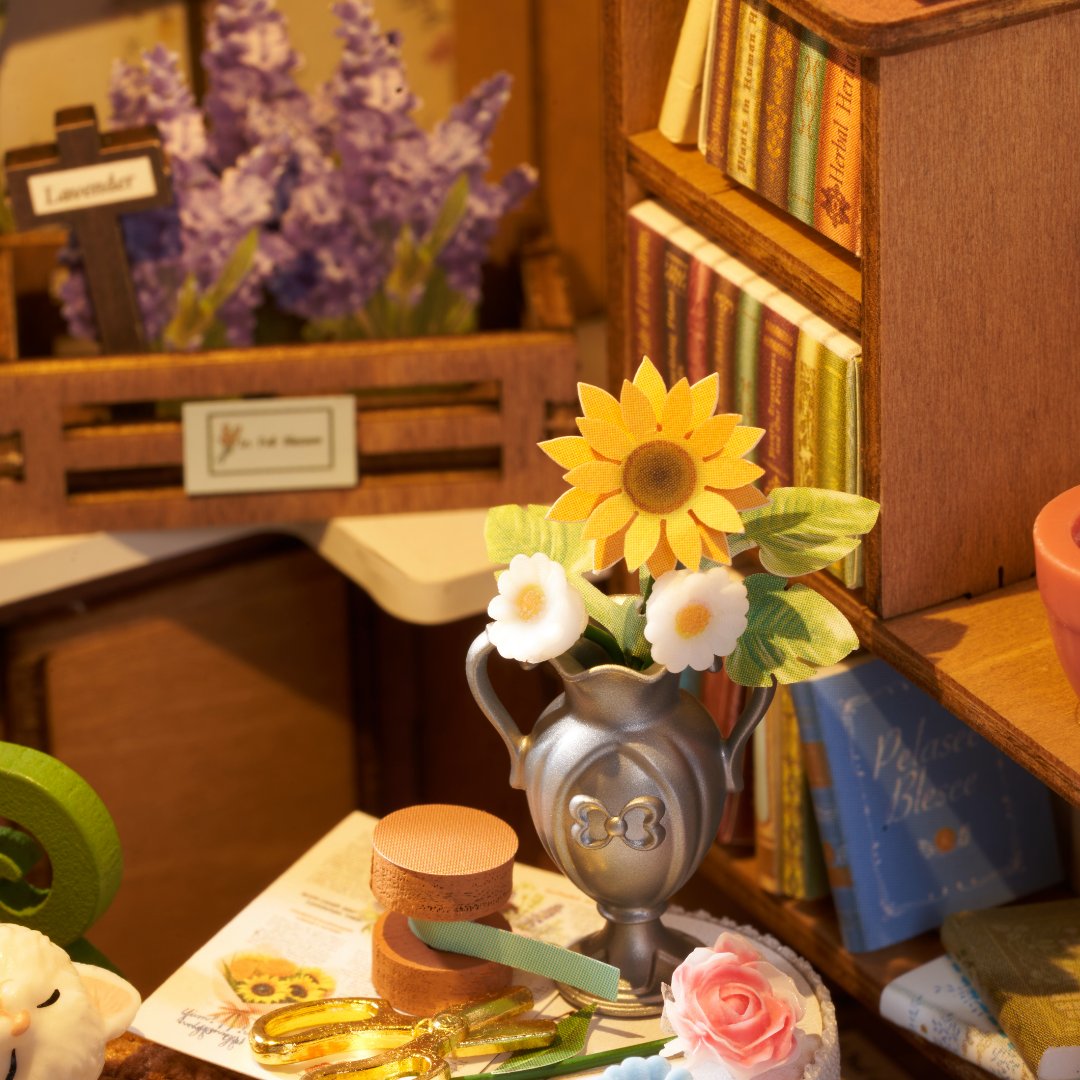 tukurun_desu's tweet photo. たくさんの花が咲き誇る小さなガーデンルーム🌼
https://t.co/vjbGCXVrRV https://t.co/iD62GXe6m1