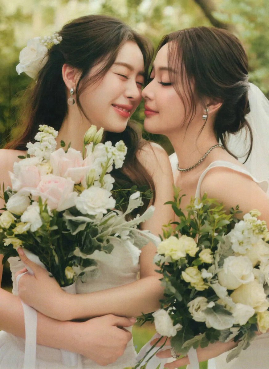 mmeweieihaha1's tweet photo. นี่มันเรื่องบ้าอะไรกันเนี้ยยย🫣🫣🫣

#อุ้มแบม #OomBam https://t.co/V7BjtFNzFM