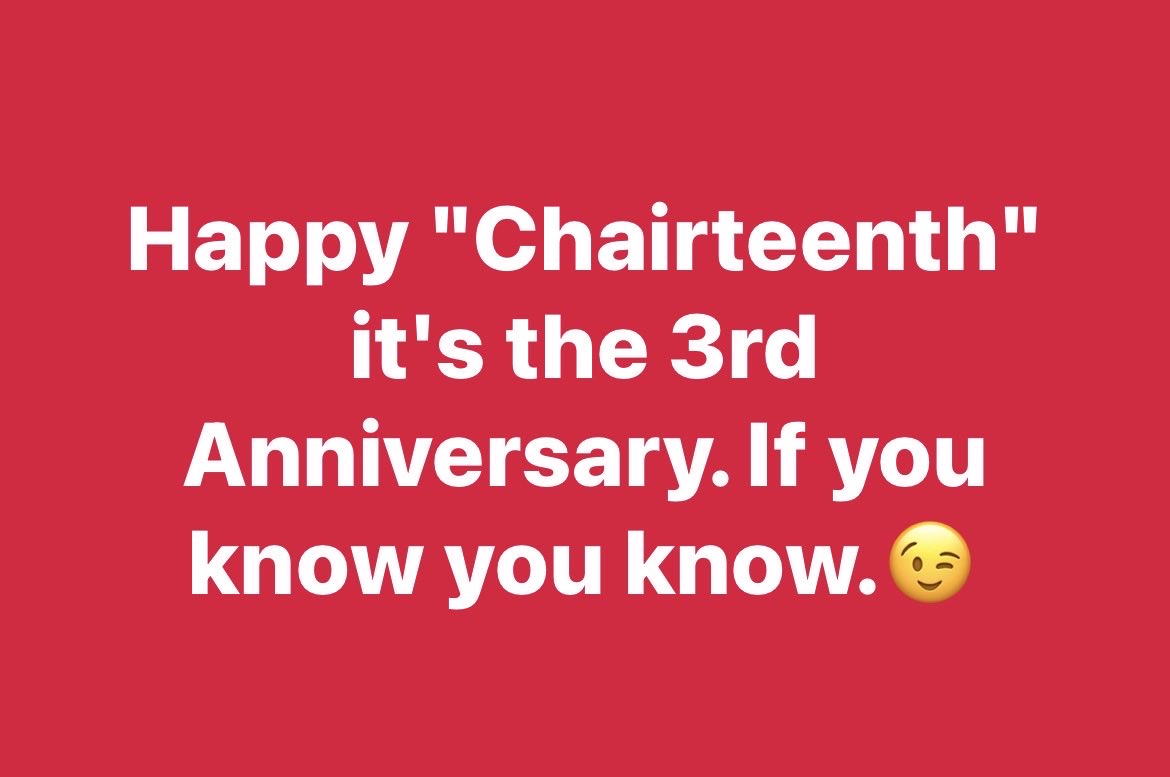 MelanatedTalk's tweet photo. #Chairteenth https://t.co/hSUlyrI8By