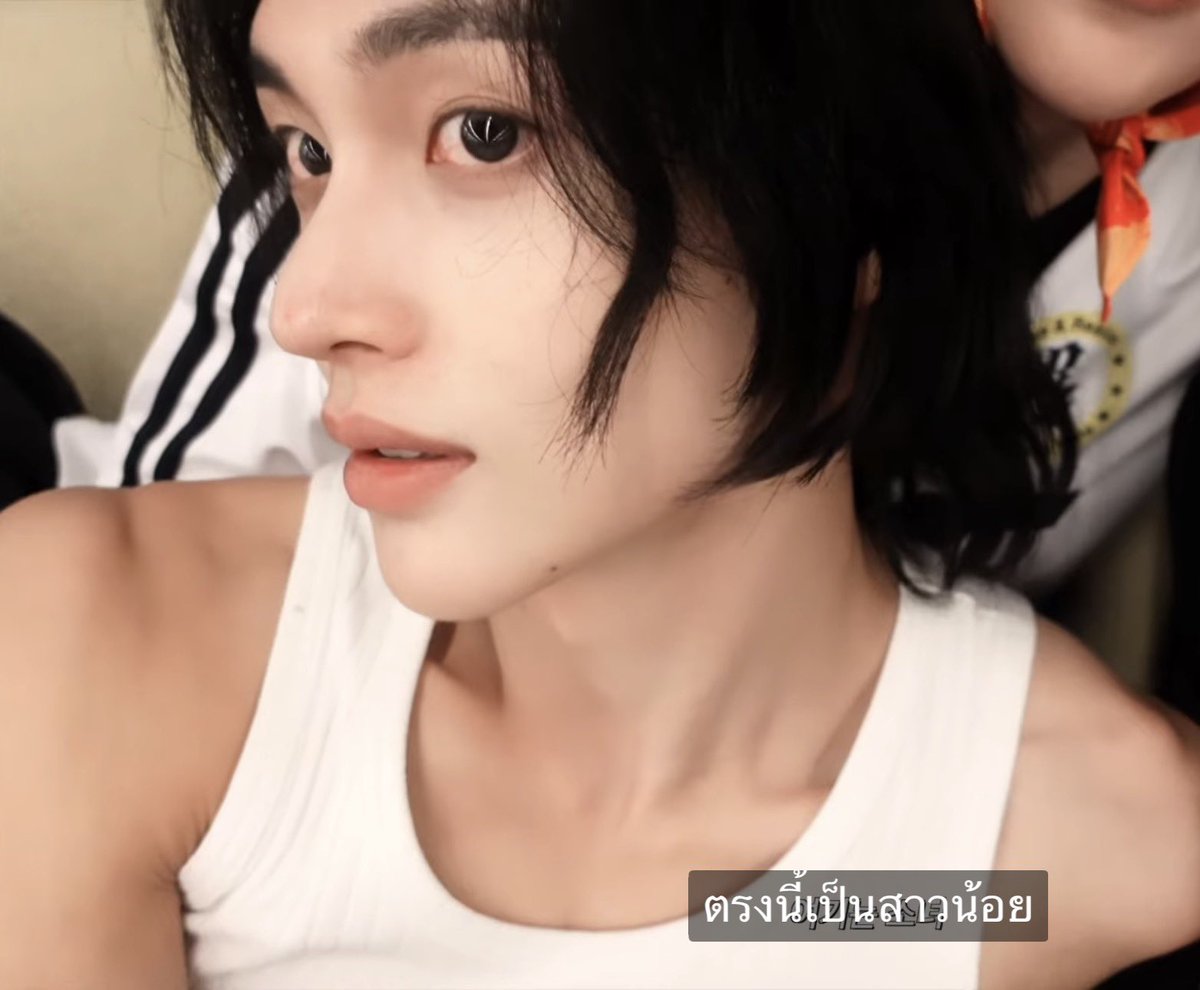 bouquetbabe's tweet photo. ฝั่งที่วอนบินบอกว่าหน้าสวย          อึนซอกถ่ายวอนบิน https://t.co/3GmcQyfrEi