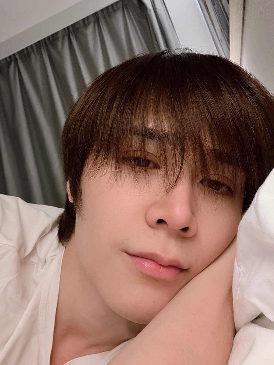 peatwasu's tweet photo. I'm arrived and good night 😴 https://t.co/zZYYJaaHlC