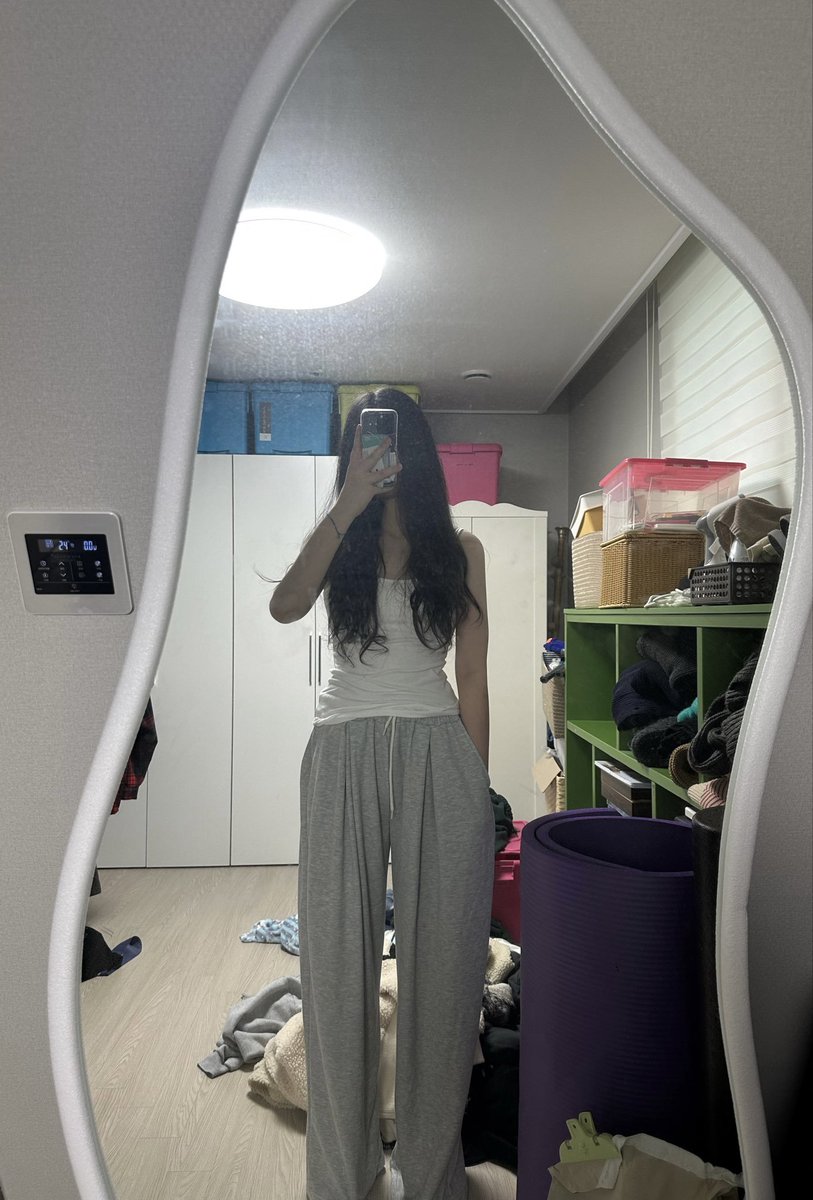 fdmiyeon11's tweet photo. 지갑 쪽쪽 빨릴 병신새끼들 기어와ㅋㅋ
#팸돔 #핀돔 #상납 https://t.co/guV0OJJtQR