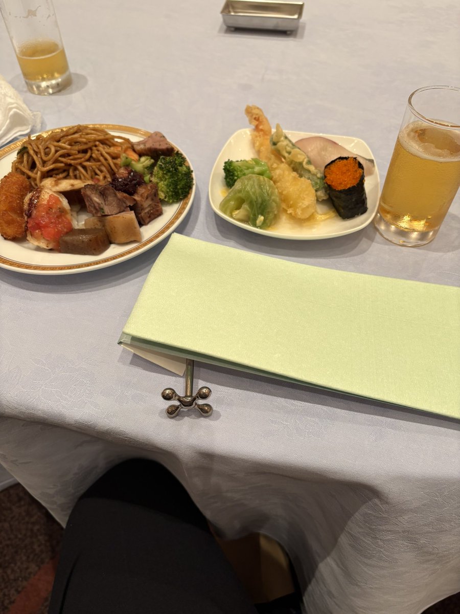 bear_shon's tweet photo. 実習おわりの週末は母校学年全体の同窓会いったりドライブお出かけ連れてって貰ったりなどした😇 https://t.co/d3xhSNXUbP
