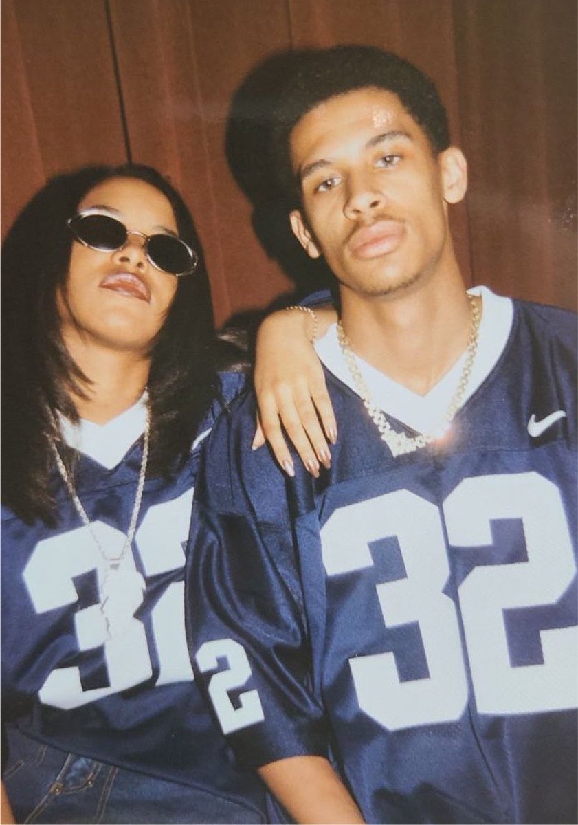 AaliyahLegion's tweet photo. Happy 49th Birthday To Aaliyah’s brother, Rashad ❤️ https://t.co/fbXnk0tytR
