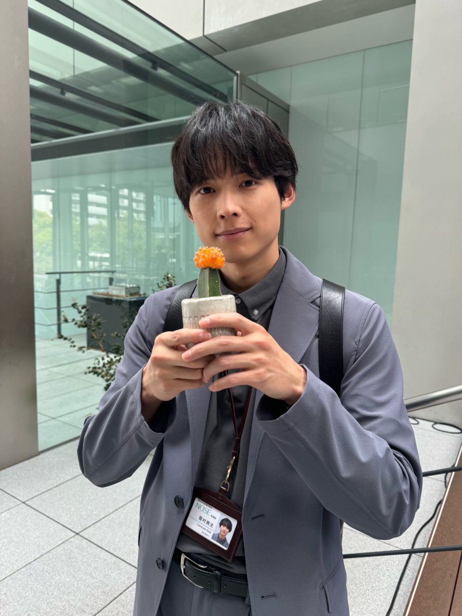 kokuhaku_ntv's tweet photo. ◾️𝐨𝐟𝐟 𝐬𝐡𝐨𝐭◾️ 次回、第5話より

サボテンと爽太（松村北斗）

TVerで最新話までの全話（1〜4話）配信中
▼全話イッキ見チャンス※8/8(土)20:59まで
https://t.co/w8JHjv5uyO

#土ドラ告白
次回【5話】𝟖月𝟖日(土)よる𝟗時 https://t.co/e1hw14tuzQ