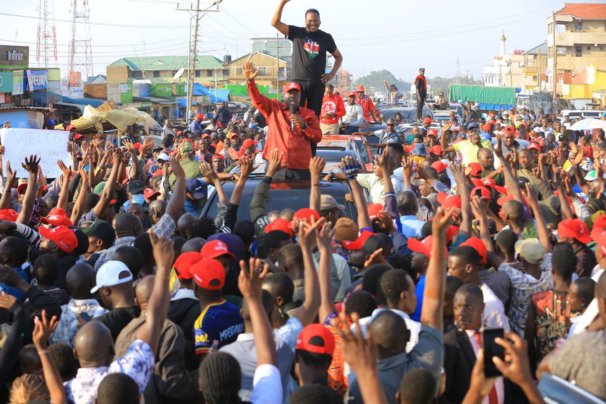 AokoOtieno_'s tweet photo. I am a sucker for History

It instructs. Excoriates. Illuminates. Vindicates and has no room for verbiage 

Often we hear about Mau Mau. Founding fathers. Sons of Lancaster 

Hardly about some communities who live at the margins of our country,

Sustained by ducts of their brow, gall in their spine, girth of their spear, devotion to their traditions, and dedication to their cattle and land

One of such is the Abakuria. Ensconced in Migori where they neither feel part of the larger Luo, neighboring Maasai nor their cousins, the Gusii…

The Kuria are a really interesting people. While corresponding for standard in Migori, I covered a feature story where men who were found to have been cut in hospitals 

Were forcefully abducted and re- circumcised in the bush…the traditional way🙈

When the tales of warriors is told, may they be given their encomium. A people who are defiant, proud, resilient and who are more than just rustlers and nomads 

Even during colonialism, they were labeled “problematic.” They refused to pay taxes to England and had no central chief 

Such an intricate people can only thrive and progress under someone like Matiang’i

A leader who fathoms and respects their beliefs, mores and values, heck, even identifies with them

Yet also seeks to empower them

One who will not only show up to woo their votes but they can hold accountable and will remain available and together invaluable in making Kenya enviable 

Wakuria ni Wakenya! I am glad Kehancha and Isebania concurs!
