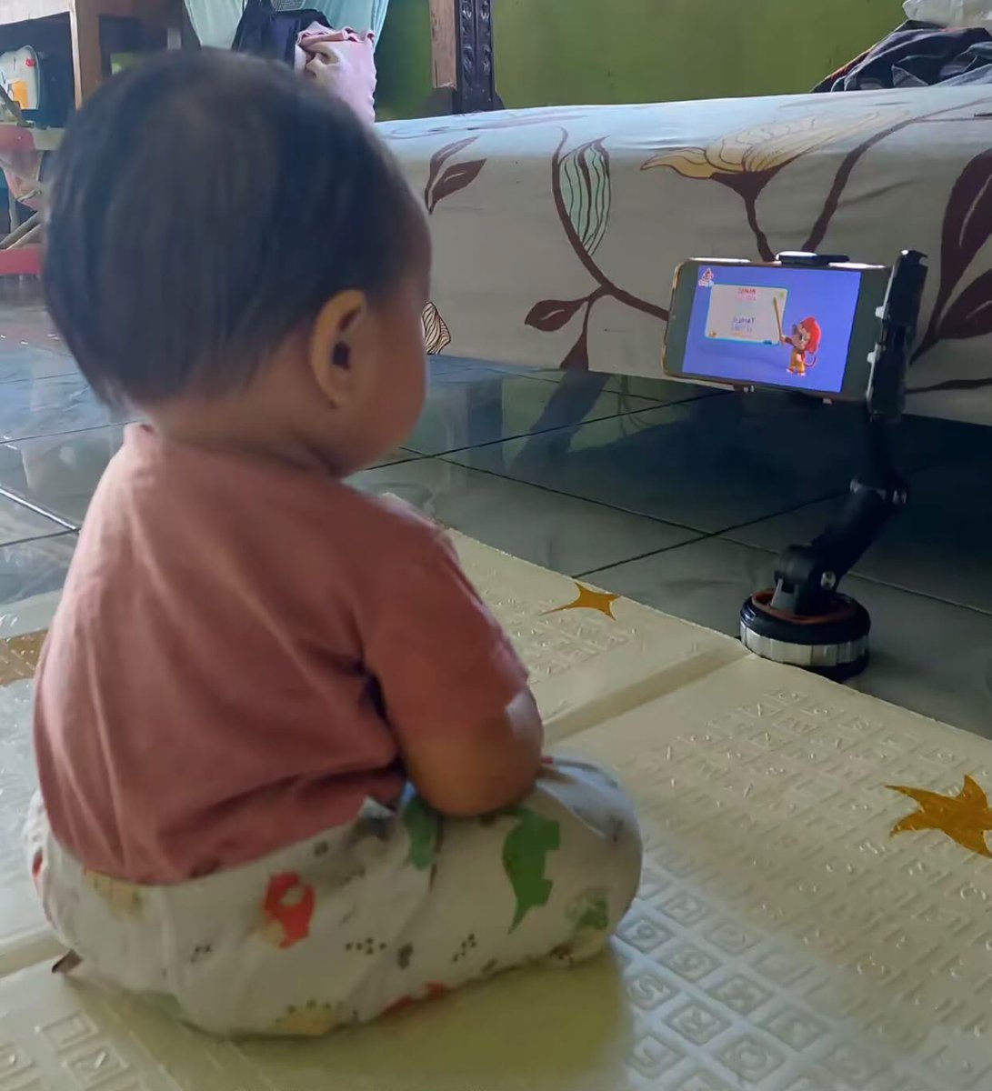 yourvunny's tweet photo. rakyat kecil https://t.co/eZ5CZiHGOY