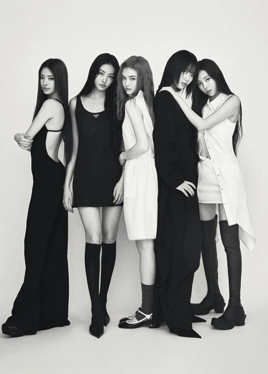 meowsvvorld's tweet photo. MEOVV will attend the 2026 K World Dream Awards on 08.27🥳🥳🥳

“MEOVV is a representative fifth-generation girl group showing rapid growth since their debut. Their second EP 'Bite Now' broke 300,000 initial sales, setting a new record, and their title track 'DDI RO RI' topped YouTube’s Worldwide Trending Music Videos, proving their global popularity.”