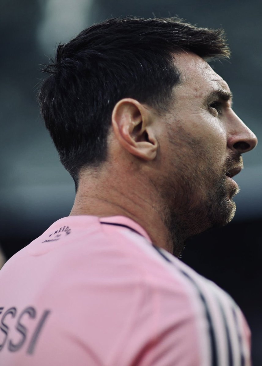 PolymarketSport's tweet photo. 🚨NEW: Leo Messi had 3 G/A in the first half against San Luis. 

2 Goals
1 Assist https://t.co/I11Yo67OYX