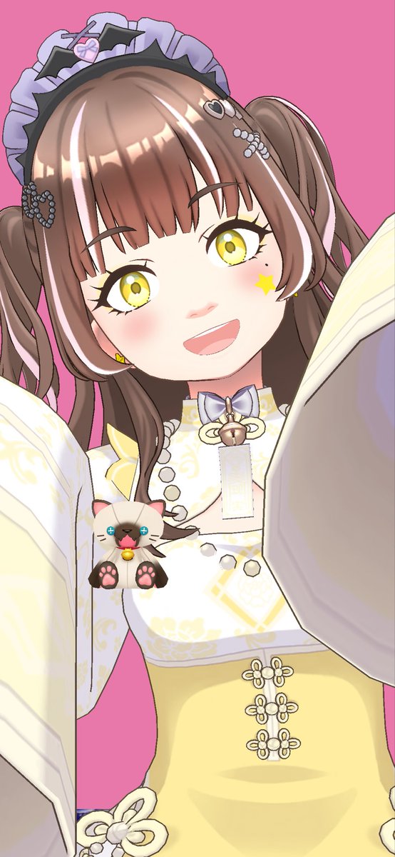 ky_narse's tweet photo. @reality_totsu 最近のお気に入りはこれ！どんなお洋服にも似合うし後ろ姿も可愛い〜！サマーコーデもこの髪型でグッズが出ます🌻💫 https://t.co/R8wCl6R42q