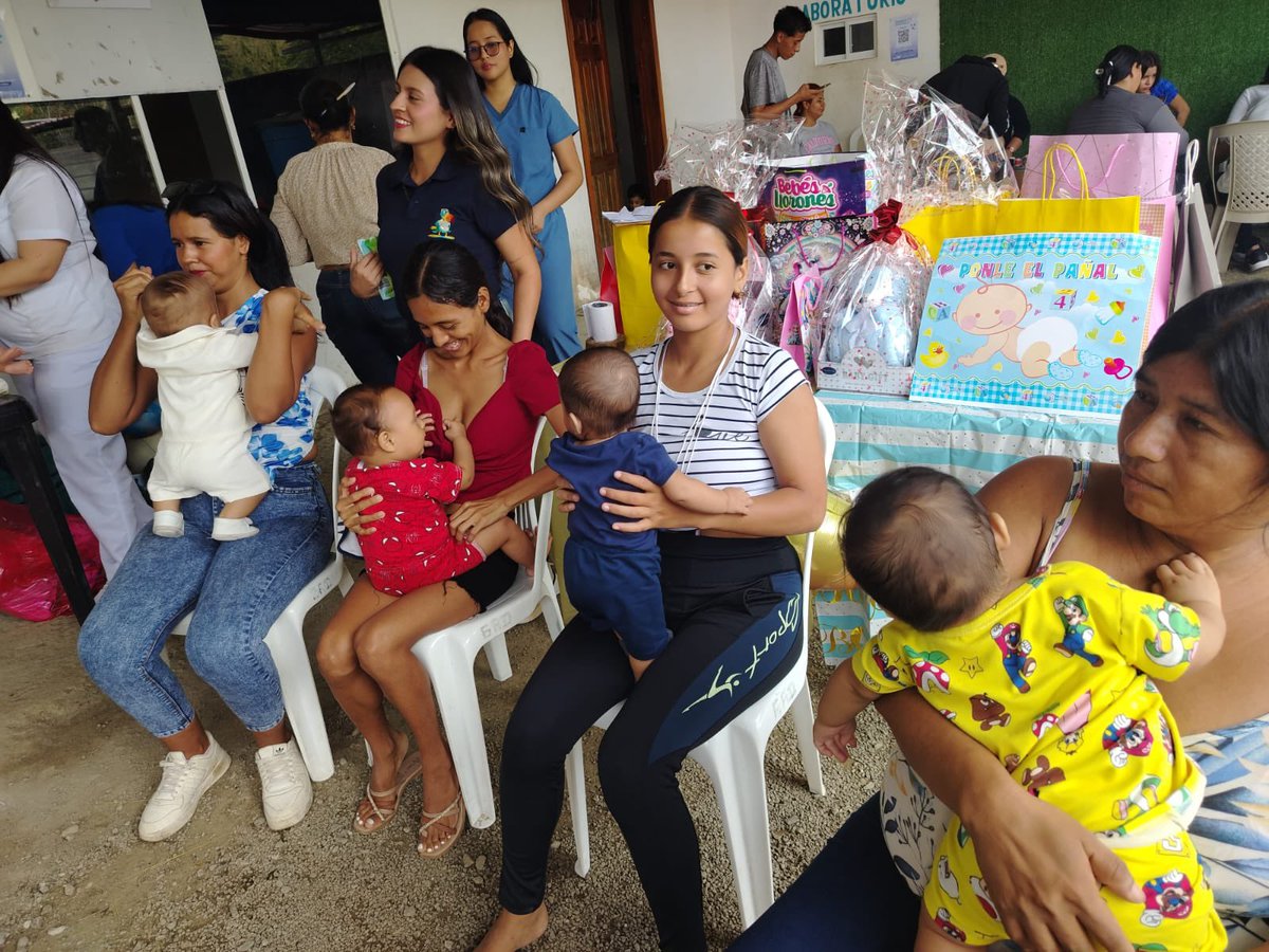 InfanciaEc's tweet photo. 🤱 Acercamos a la ciudadanía acciones que promueven la lactancia materna. En Archidona, Cayambe, Manabí y Tulcán desarrollamos actividades para fortalecer la alimentación saludable, sensibilizar a las familias y fomentar la lactancia materna exclusiva. 👶
#LaNuevaInfancia https://t.co/niOrOneIh4