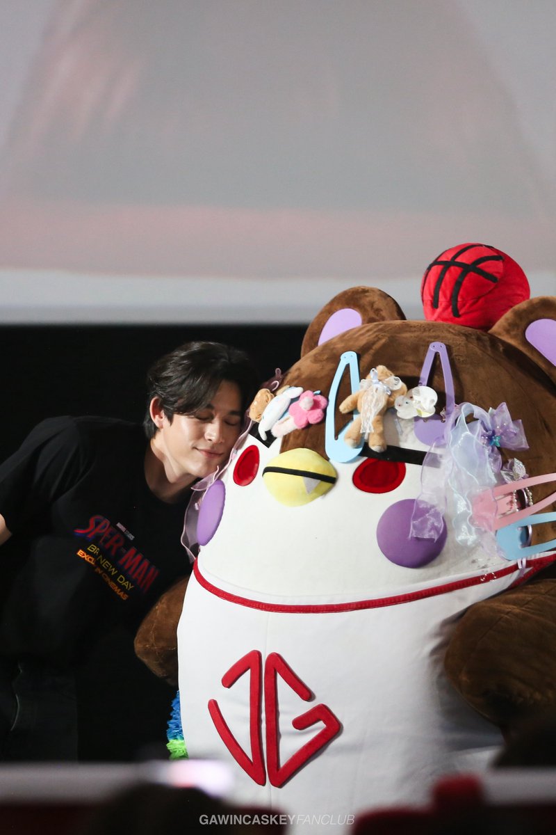 GAWINCASKEY_FC's tweet photo. ขอให้วันนี้เป็นวันที่ดีของทุกคนนะคะ💓🌈🐧🐻🤏🏻

Have a great day, everyone ! 💖

JGG FAM SPIDER MAN
#SFxJossGawinGuinzly
#GawinCaskey #GUINZLY https://t.co/XtFfzzVAKU