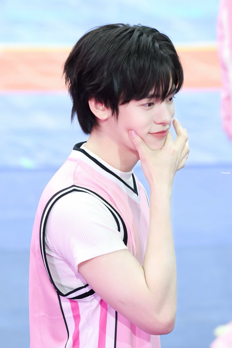 marliipor's tweet photo. 010826 🐻‍❄️🪽🏹

TEETEEPOR CHEER UP
#ตี๋ตี๋ป๋อสปอร์ตเดย์2026
·˚ ༘♡ #DMDSportsDay2026 
#porsuppakarn @porsuppakarn ❀° https://t.co/18tUvmx9Ai