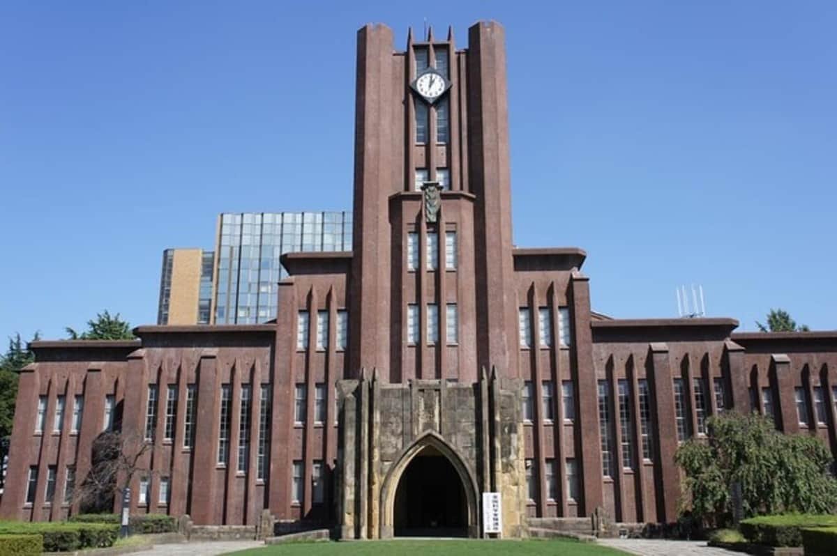 livedoornews's tweet photo. 【懲戒処分】東大教授が大学サイトに「不適切な言葉」、各紙は「六四天安門」と報道
https://t.co/M4pAw7F8YM

中国から閲覧しにくくするよう、大学院の入試サイトを細工していたという。中国では、「天安門事件」関連の言葉がソースコードに書き込まれた場合、閲覧できなくなるとされている。 https://t.co/8bpC0GkX7y