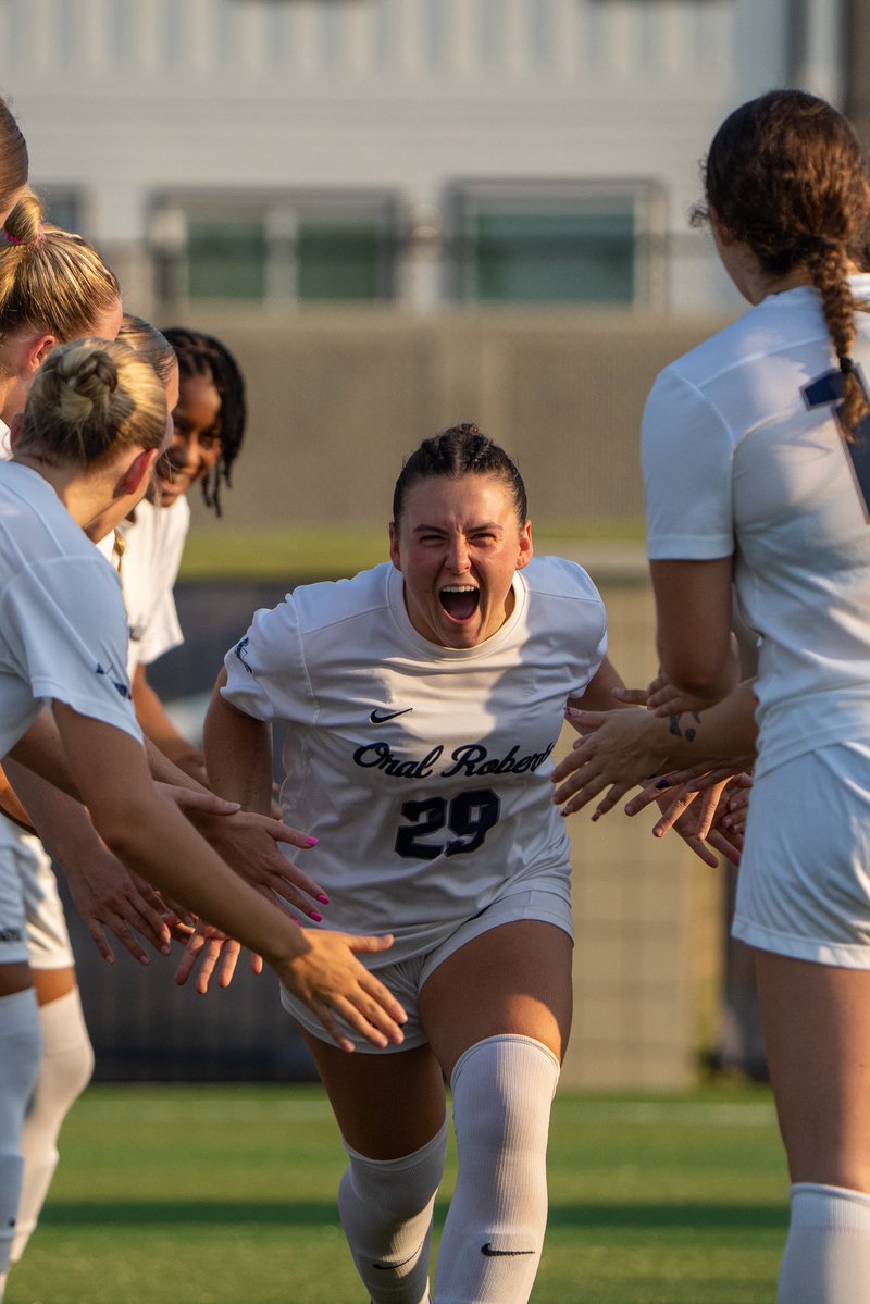 ORUWSoccer's tweet photo. In battle⚔️

#ORUWSOC | #GoldenStandard https://t.co/uZtDWW39Jr