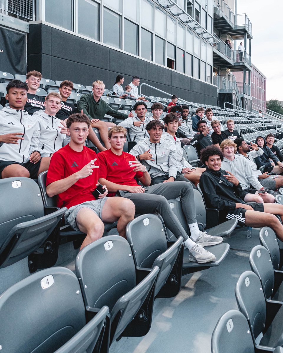 OmahaMSOC's tweet photo. Mavs Supporting Mavs 🤘

@omahawsoc x #ForThe402 https://t.co/RcNLe9LJbC