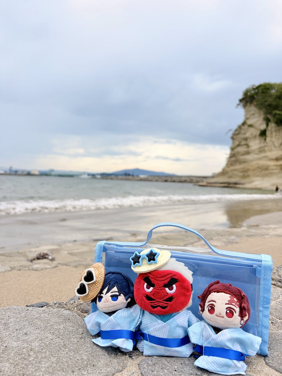 imozoo0712's tweet photo. やっと梅雨明けました🌞
（写真は明ける前だけど）
どうしても着せられてる感兄弟弟子👶 https://t.co/hSGJ1MaViX