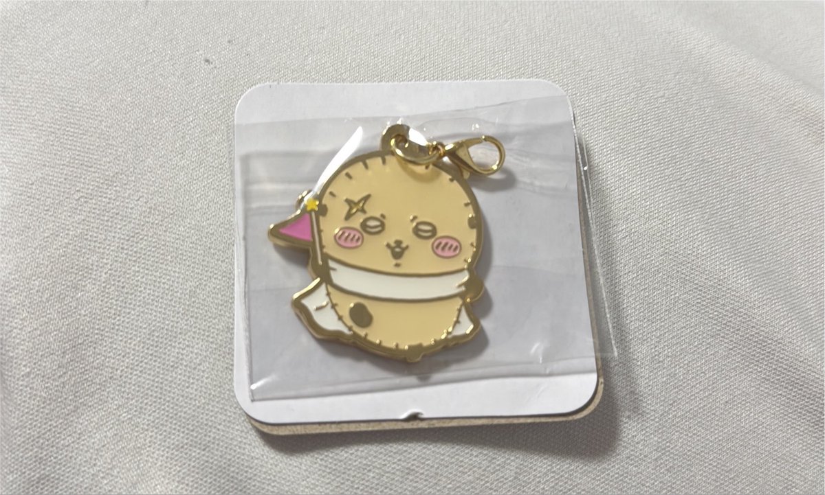 _319mi's tweet photo. ちいかわパーク　メタルチャーム
譲　ラッコ先生
求　モモンガorうさぎ
交換出来る方いませんか🥲🥲🥲
郵送でのお取引希望しております。

宜しくお願いいたします。
#ちいかわ https://t.co/rloVIMxzMk