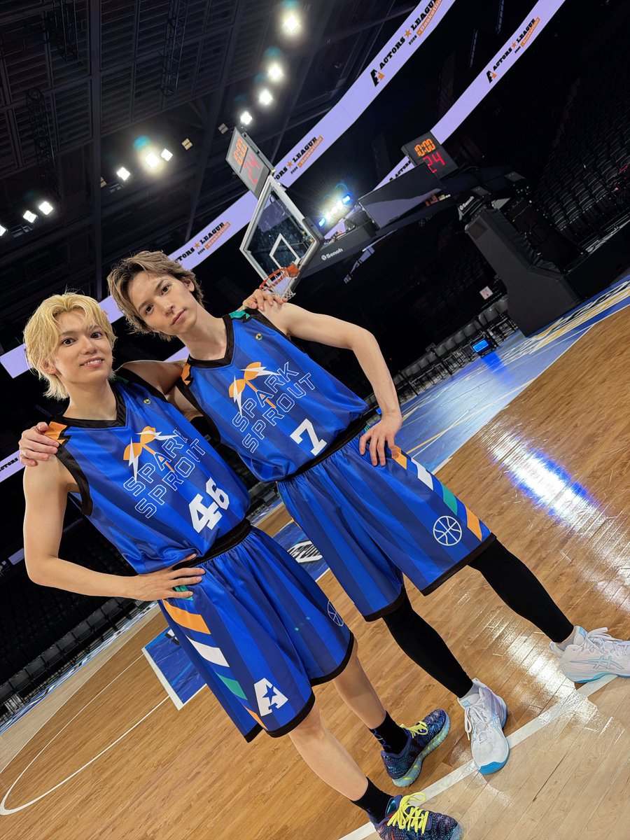 yohhg's tweet photo. #アクターズリーグ
思い出たちを最後に載せて✨切り替えて
夜啼鳥ーーー！！！！ https://t.co/tHeF0jjs1S